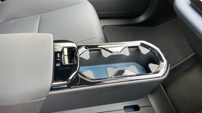 Volvo EX30 200kW SM Extended Range Plus 69kWh 5dr Auto Electric Estate